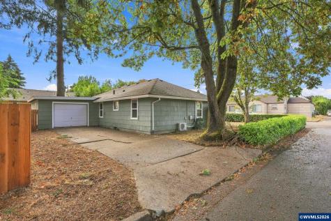 211 Sherman Street Amity OR 97101