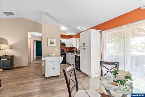 214 Jade Place Philomath OR 97370