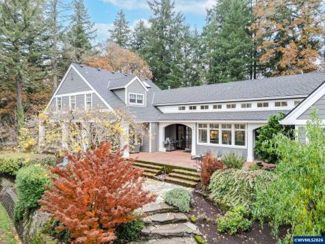 3200 Crestview Drive S Salem OR 97302