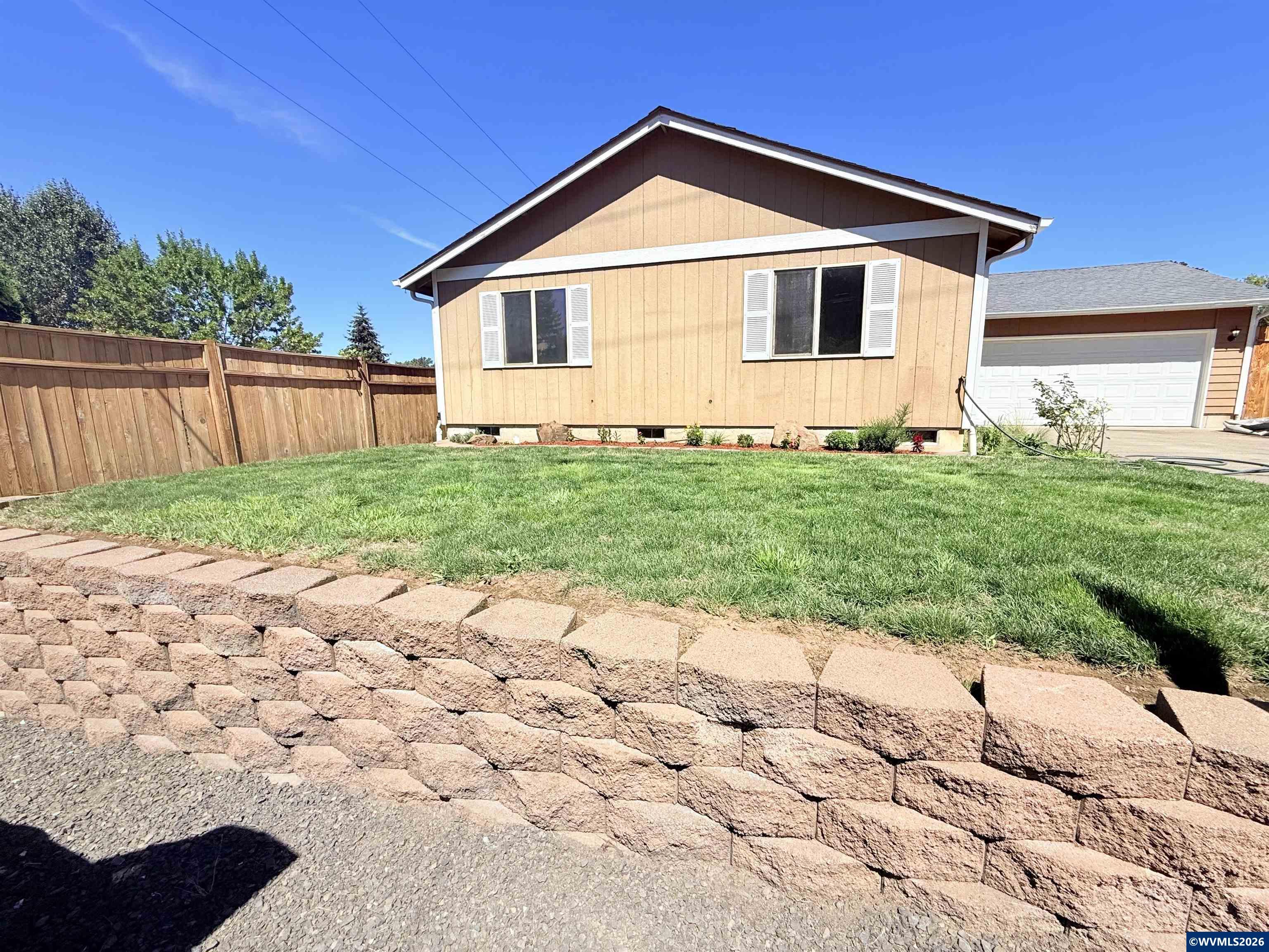 1780 Tamarack Street Sweet Home OR 97386