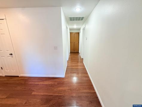1780 Tamarack Street Sweet Home OR 97386