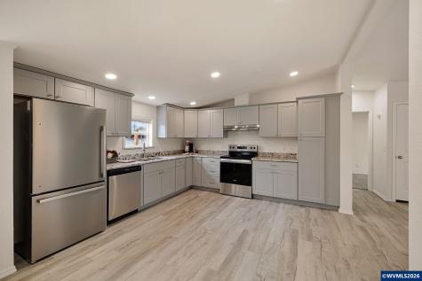 510 Kelm Place Lebanon OR 97355-1196