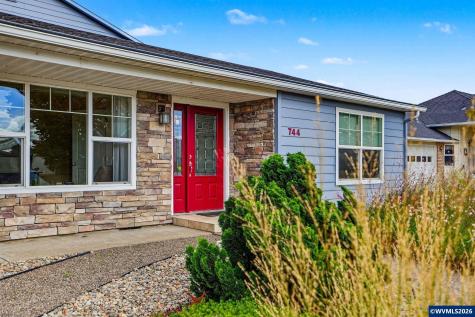 744 Cessna Street Independence OR 97351