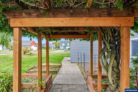 744 Cessna Street Independence OR 97351