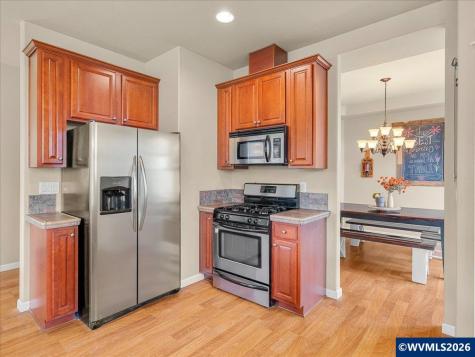 5274 Kali Street SE Salem OR 97306