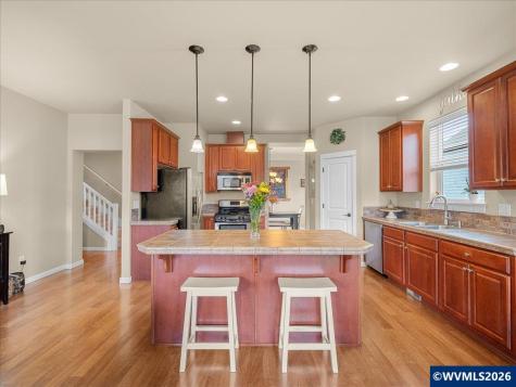 5274 Kali Street SE Salem OR 97306