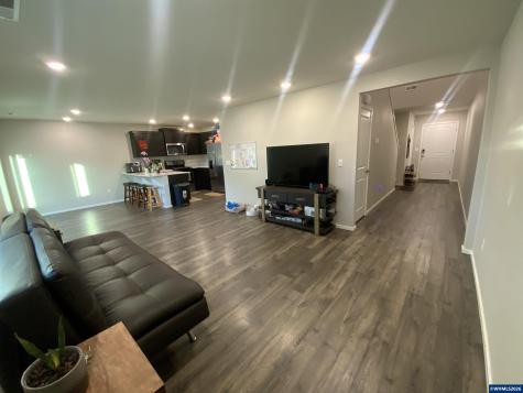 4777 Navigation Avenue NE Salem OR 97305
