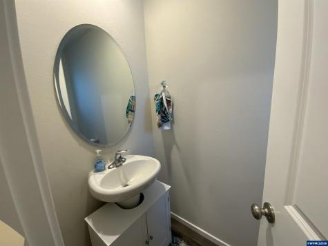 4777 Navigation Avenue NE Salem OR 97305