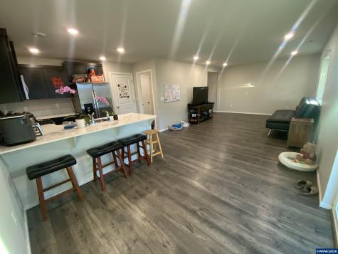 4777 Navigation Avenue NE Salem OR 97305