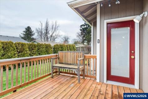 1923 Waymire Street NW Salem OR 97304