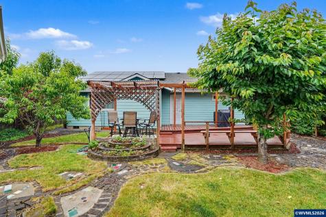 4255 Great Plains Drive NE Salem OR 97305