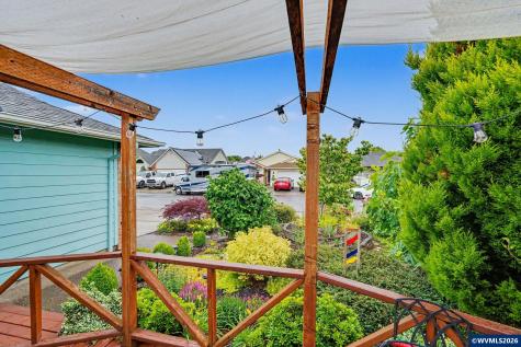 4255 Great Plains Drive NE Salem OR 97305