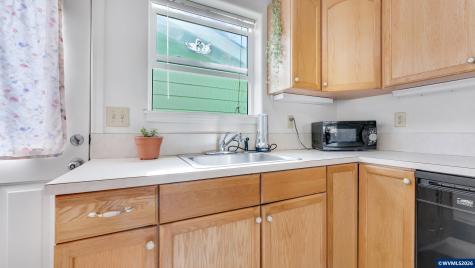554 SW B Avenue Corvallis OR 97333