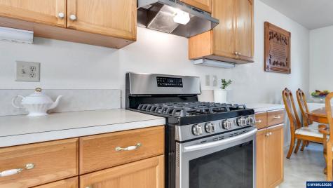 554 SW B Avenue Corvallis OR 97333