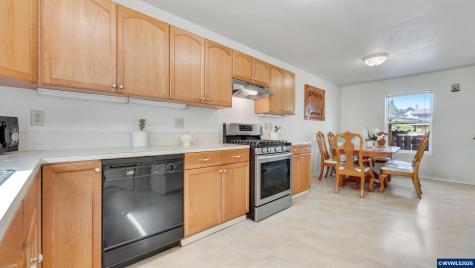 554 SW B Avenue Corvallis OR 97333