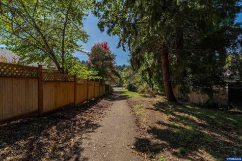 2620 NW Ginseng Place Corvallis OR 97330