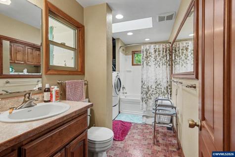 5208 Appeal Court S Salem OR 97306
