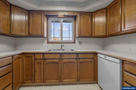 2496 62nd Avenue SE Salem OR 97317