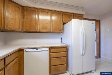 2496 62nd Avenue SE Salem OR 97317