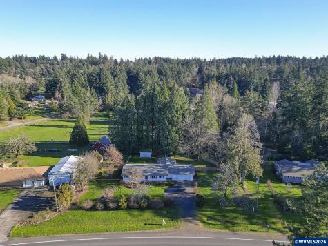 2496 62nd Avenue SE Salem OR 97317