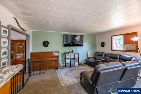 543 S 18th Street Philomath OR 97370