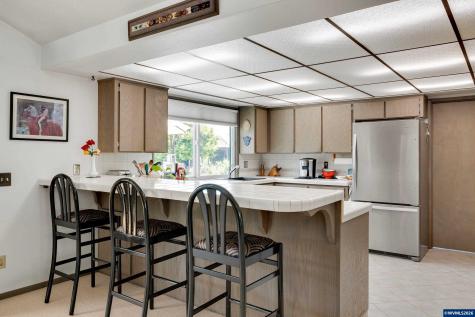 30248 S Barlow Road Hubbard OR 97032