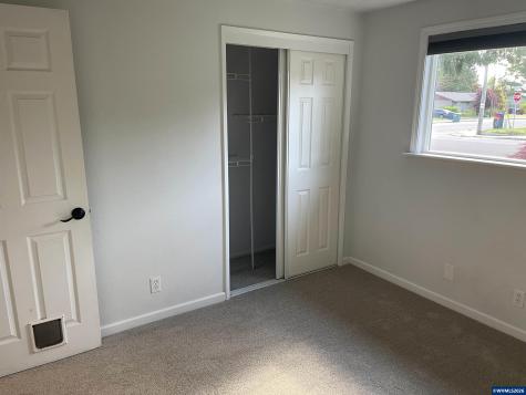 297 Heffley Street S Monmouth OR 97361