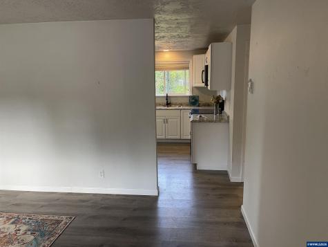 297 Heffley Street S Monmouth OR 97361