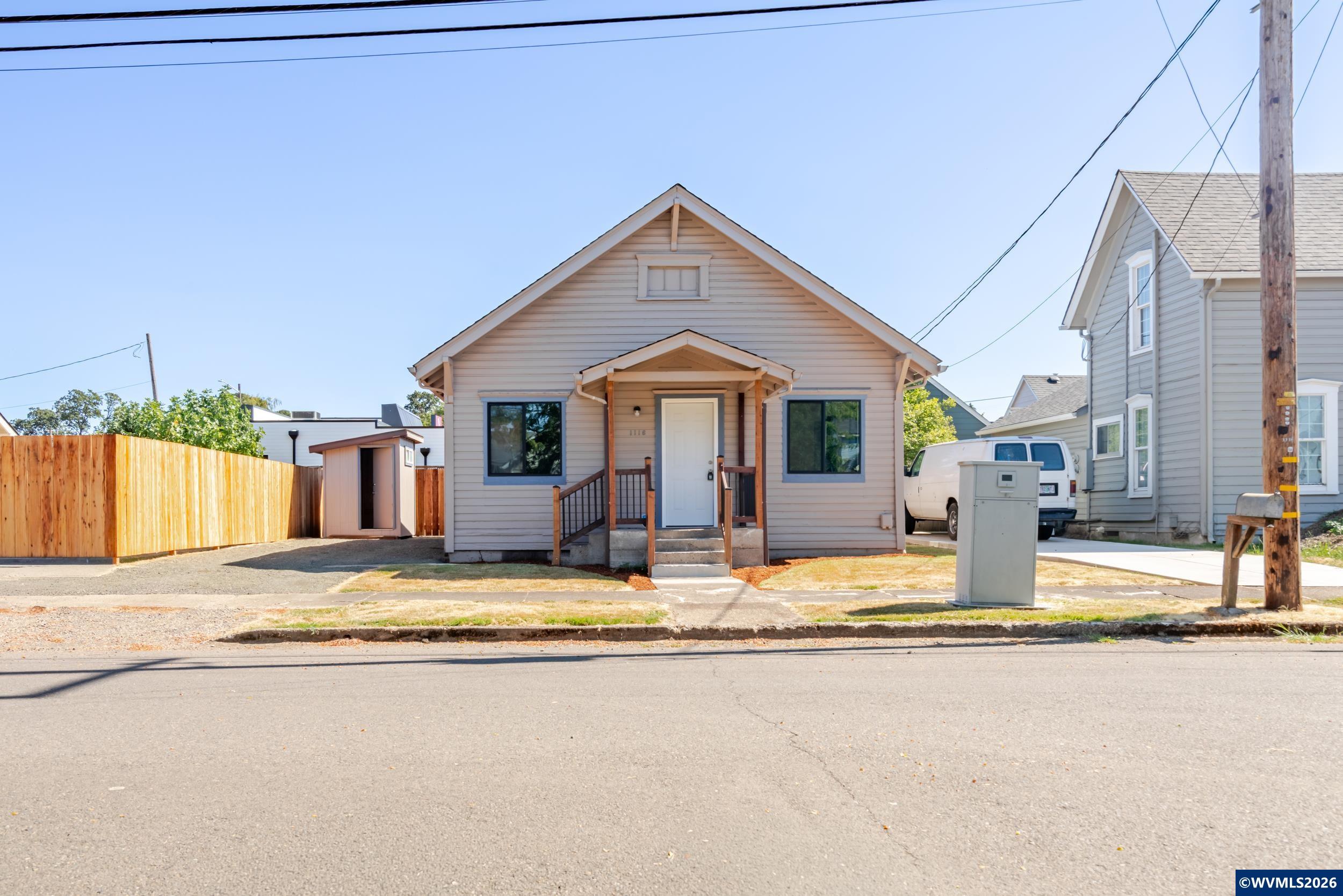 1116 SE 7th Avenue Albany OR 97321