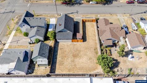 1116 SE 7th Avenue Albany OR 97321