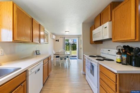 920 SW Myrtle Court Mcminnville OR 97128
