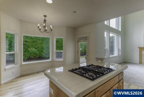 5881 Mission Hills Street SE Salem OR 97306