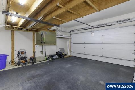 5881 Mission Hills Street SE Salem OR 97306