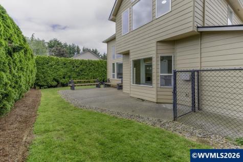 5881 Mission Hills Street SE Salem OR 97306
