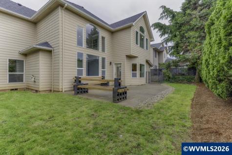 5881 Mission Hills Street SE Salem OR 97306