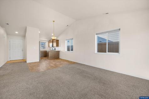 578 SE Lines Street Dallas OR 97338