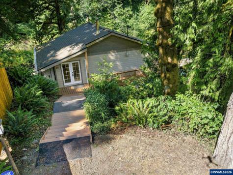 30 N New Bridge Road Otis OR 97368