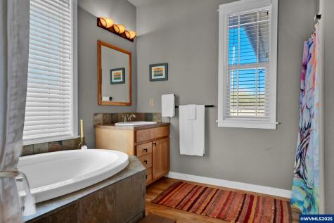 118 NW Oceania Drive Waldport OR 97394-9438