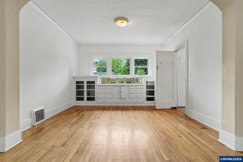 749 Liberty Street SE Salem OR 97301