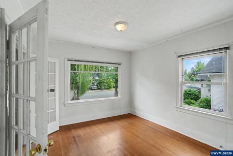 749 Liberty Street SE Salem OR 97301