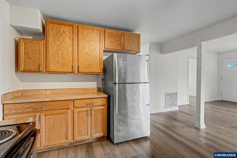 407 Jersey Street Silverton OR 97381