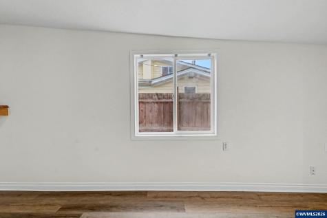 407 Jersey Street Silverton OR 97381