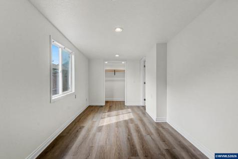 407 Jersey Street Silverton OR 97381