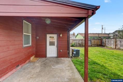 407 Jersey Street Silverton OR 97381