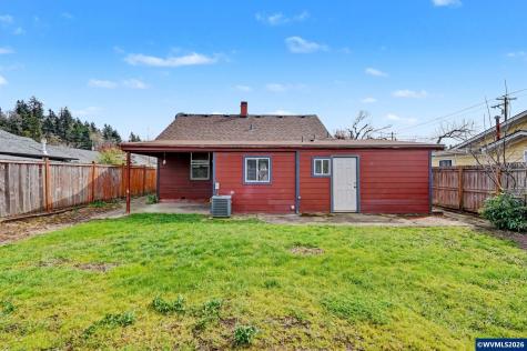 407 Jersey Street Silverton OR 97381