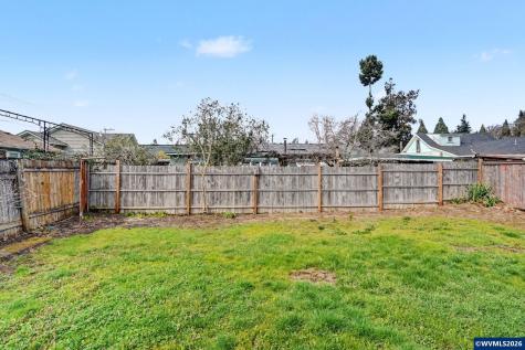 407 Jersey Street Silverton OR 97381
