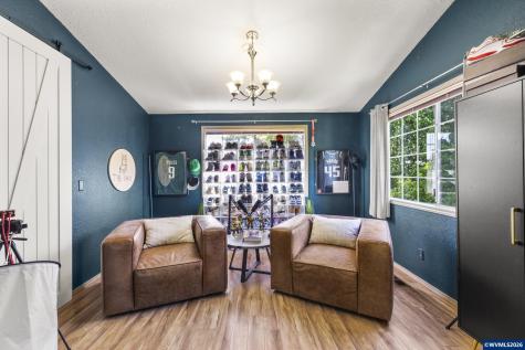 1589 Kenard Street NW Salem OR 97304