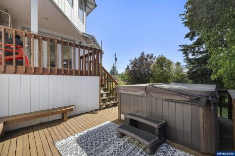 1589 Kenard Street NW Salem OR 97304