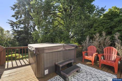 1589 Kenard Street NW Salem OR 97304