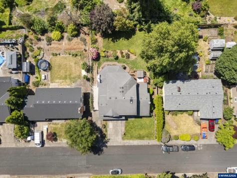 1589 Kenard Street NW Salem OR 97304
